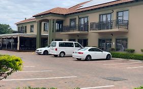 Royal Hotel