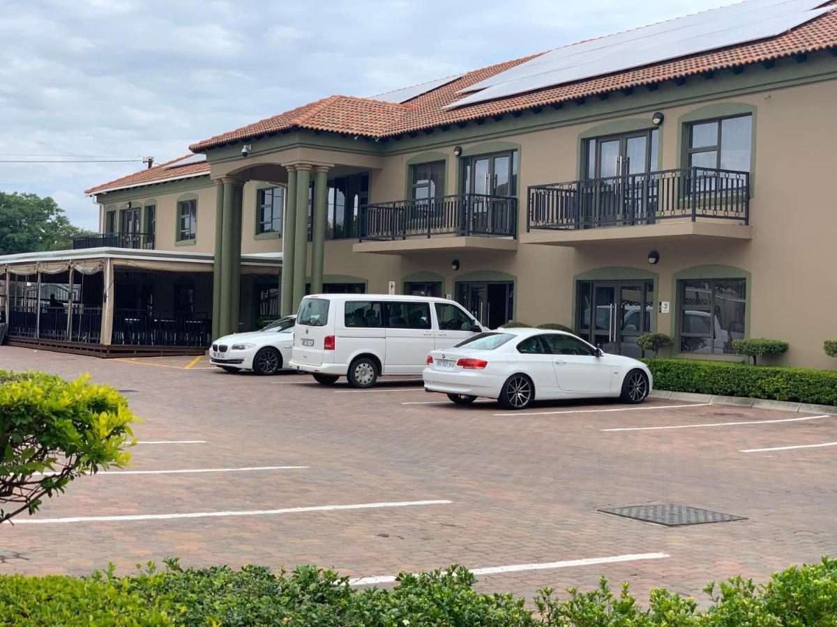 Royal Hotel Polokwane Exterior photo